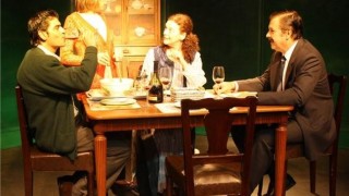 agustín alezzo director cena entre amigos teatro donald margulies autor