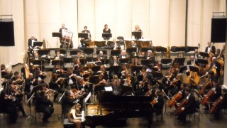 Lorena Eckell pianista