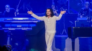yanni compositor luna park