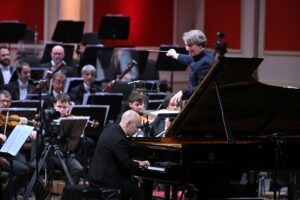 nelson goerner pianista marc albrecht director orquesta filarmónica de buenos aires