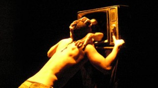 quiebre teatro ernesto pombo director