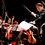 Maycown Reichembach lucio bruno videla quantum orchestra orquesta director guitarrista