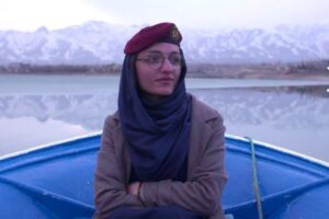 En sus manos film documental dirección Tamana Ayazi